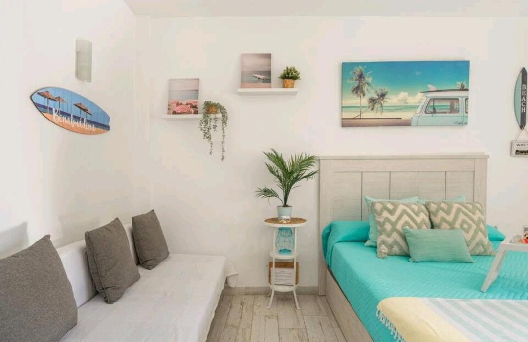 El Estudio De La Playa Benalbeach Holidays Deluxe Benalmádena Buitenkant foto