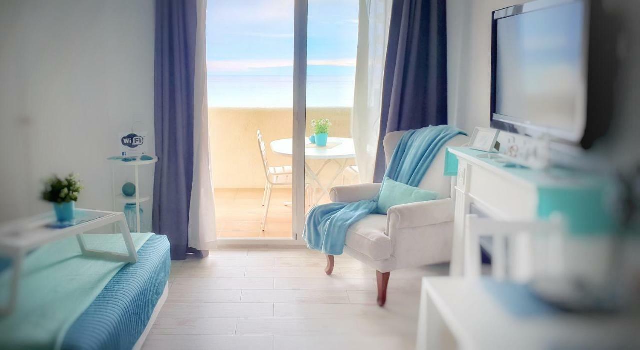 El Estudio De La Playa Benalbeach Holidays Deluxe Benalmádena Buitenkant foto