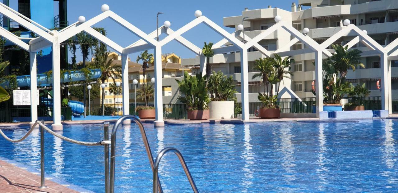 El Estudio De La Playa Benalbeach Holidays Deluxe Benalmádena Buitenkant foto