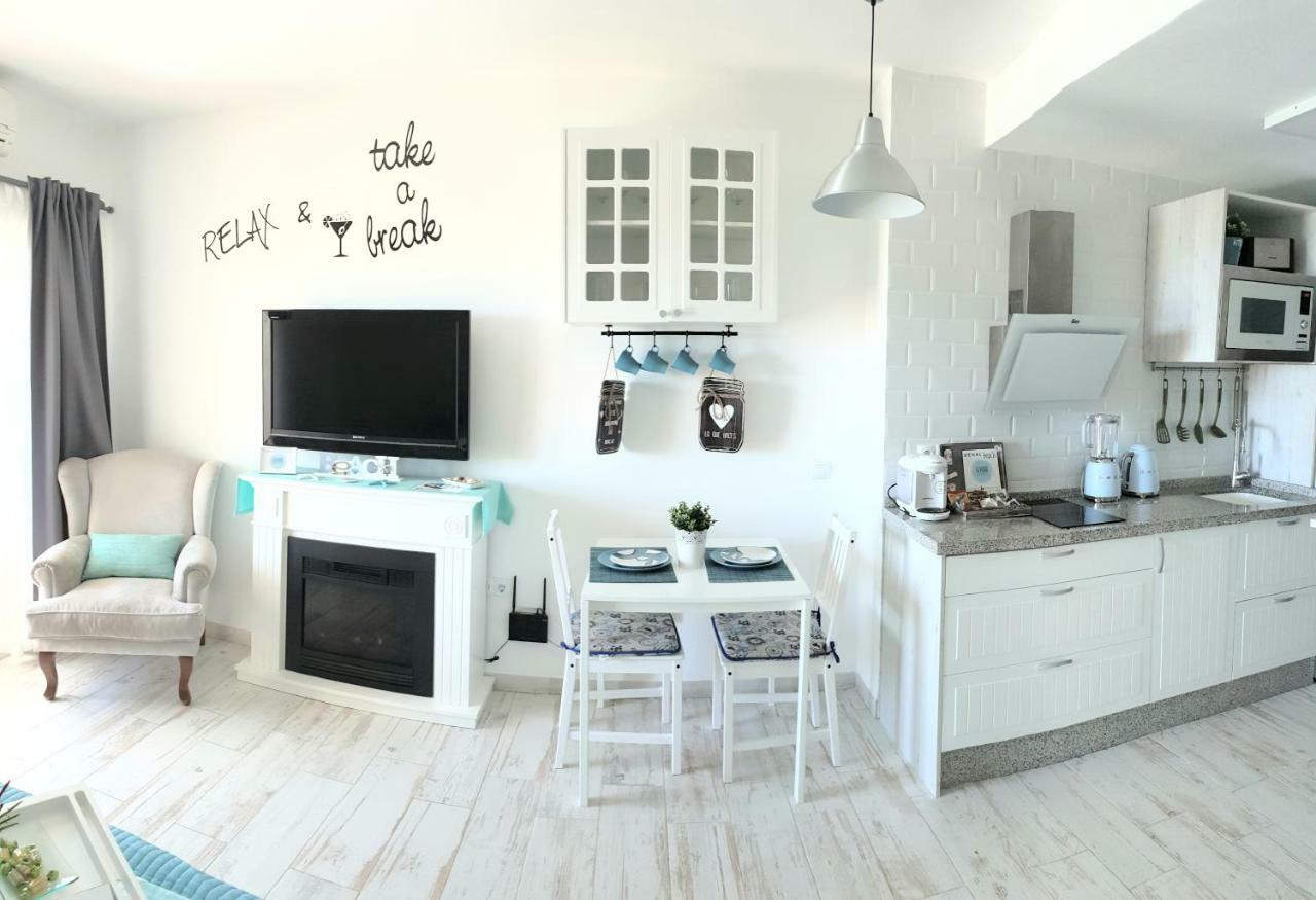 El Estudio De La Playa Benalbeach Holidays Deluxe Benalmádena Buitenkant foto