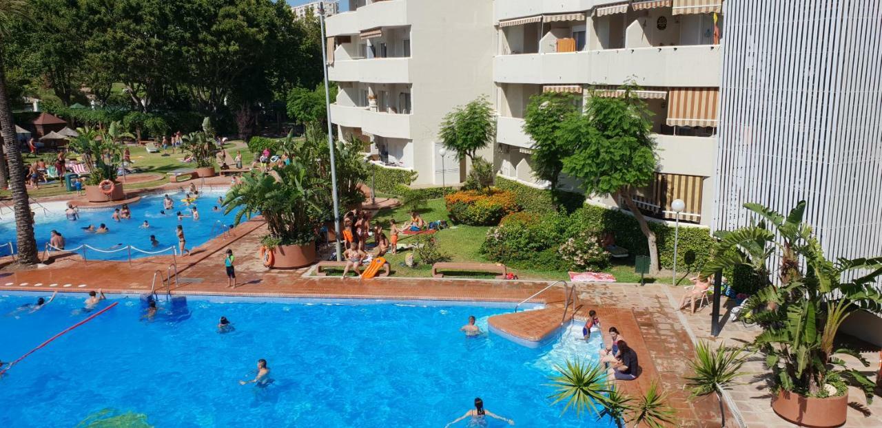 El Estudio De La Playa Benalbeach Holidays Deluxe Benalmádena Buitenkant foto